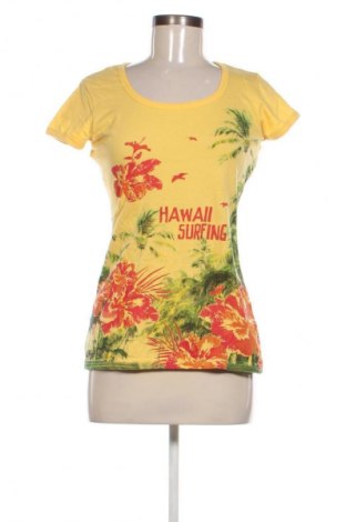 Γυναικείο t-shirt Okay, Μέγεθος M, Χρώμα Πολύχρωμο, Τιμή 9,99 €