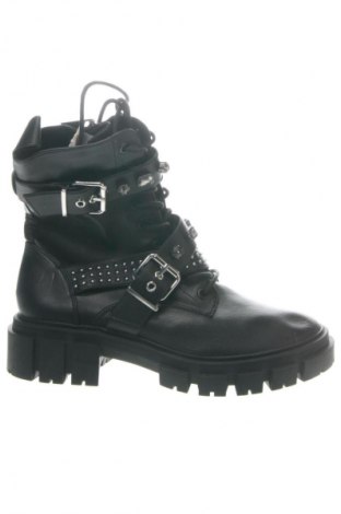 Дамски боти Stradivarius, Размер 37, Цвят Черен, Цена 33,23 €