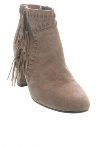 Дамски боти Unbranded, Размер 40, Цвят Бежов, Цена 16,14 €