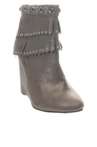 Γυναικεία μποτάκια Unbranded, Μέγεθος 38, Χρώμα  Μπέζ, Τιμή 9,99 €