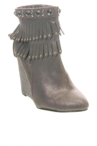 Γυναικεία μποτάκια Unbranded, Μέγεθος 36, Χρώμα  Μπέζ, Τιμή 9,99 €