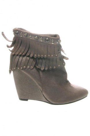 Γυναικεία μποτάκια Unbranded, Μέγεθος 38, Χρώμα  Μπέζ, Τιμή 7,99 €