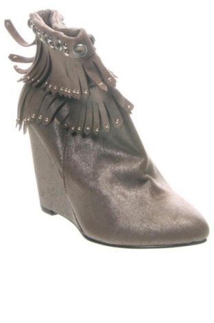 Γυναικεία μποτάκια Unbranded, Μέγεθος 38, Χρώμα  Μπέζ, Τιμή 7,99 €