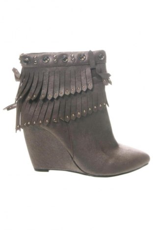 Γυναικεία μποτάκια Unbranded, Μέγεθος 40, Χρώμα Χρυσαφί, Τιμή 8,99 €