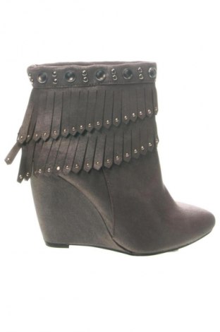 Γυναικεία μποτάκια Unbranded, Μέγεθος 38, Χρώμα  Μπέζ, Τιμή 8,99 €