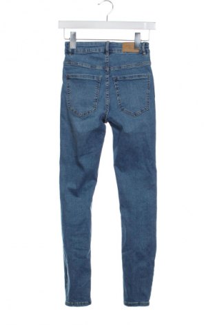 Γυναικείο Τζίν Gina Tricot, Μέγεθος S, Χρώμα Μπλέ, Τιμή 6,99 €