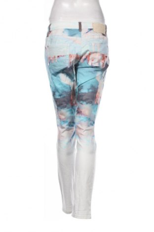 Dámske džínsy  Marc Cain, Veľkosť M, Farba Viacfarebná, Cena  18,95 €