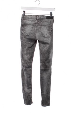 Dámské džíny  Pepe Jeans, Velikost S, Barva Šedá, Cena  199,00 Kč