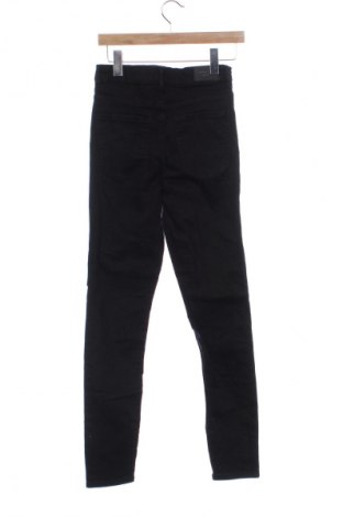 Γυναικείο Τζίν Perfect Jeans By Gina Tricot, Μέγεθος M, Χρώμα Μαύρο, Τιμή 5,99 €