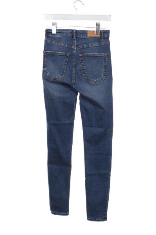Dámské džíny  Pull&Bear, Velikost S, Barva Modrá, Cena  371,00 Kč