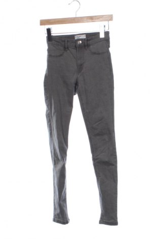 Dámské džíny  Sinsay, Velikost XS, Barva Šedá, Cena  89,00 Kč