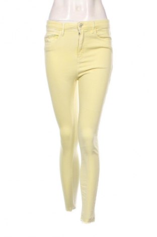 Dámské džíny  Stradivarius, Velikost M, Barva Žlutá, Cena  109,00 Kč