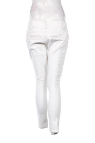Dámske džínsy  Unbranded, Veľkosť S, Farba Biela, Cena  5,17 €
