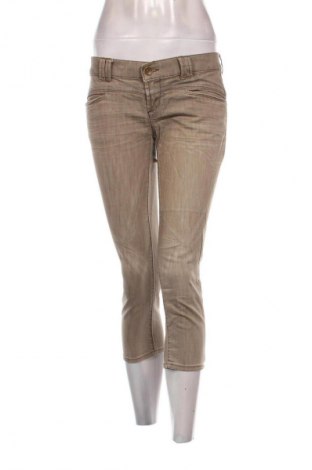 Dámské džíny  United Colors Of Benetton, Velikost M, Barva Hnědá, Cena  169,00 Kč