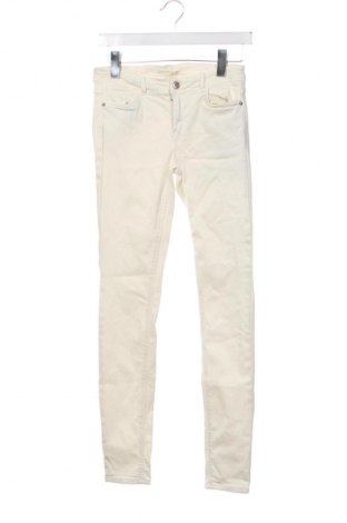 Dámské džíny  Zara, Velikost M, Barva Bílá, Cena  277,00 Kč