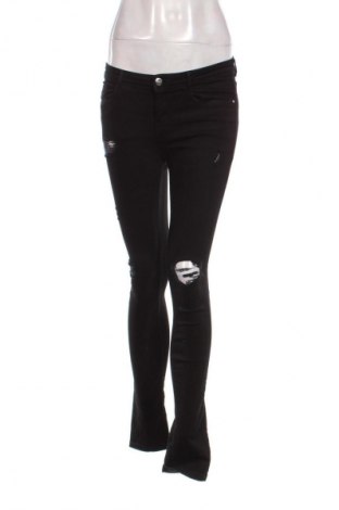 Dámské džíny  Zara Trafaluc, Velikost S, Barva Černá, Cena  99,00 Kč