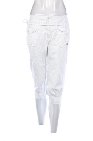 Dámské kraťasy  Adidas, Velikost L, Barva Bílá, Cena  159,00 Kč