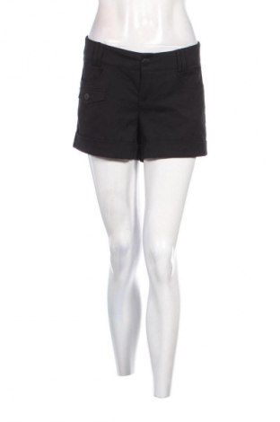 Damskie szorty Edc By Esprit, Rozmiar M, Kolor Czarny, Cena 41,99 zł