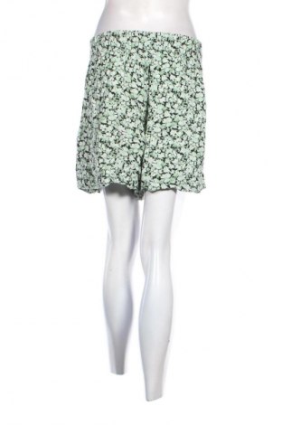 Damen Shorts Gina Tricot, Größe M, Farbe Mehrfarbig, Preis € 1,99