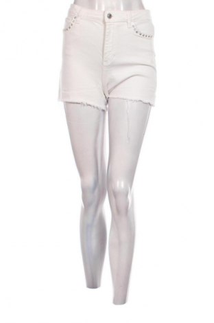 Női rövidnadrág Guess, Méret S, Szín Fehér, Ár 5 189 Ft