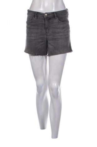 Dámské kraťasy  H&M, Velikost M, Barva Černá, Cena  229,00 Kč