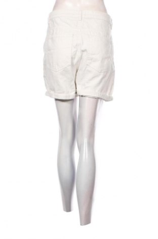 Dámské kraťasy  LC Waikiki, Velikost XL, Barva Bílá, Cena  169,00 Kč