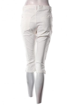 Dámské kraťasy  Laura Torelli, Velikost M, Barva Bílá, Cena  79,00 Kč