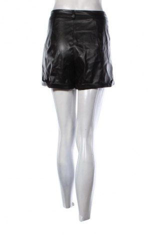 Γυναικείο κοντό παντελόνι SHEIN, Μέγεθος S, Χρώμα Μαύρο, Τιμή 4,99 €