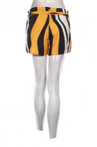 Dámské kraťasy  SHEIN, Velikost S, Barva Vícebarevné, Cena  129,00 Kč