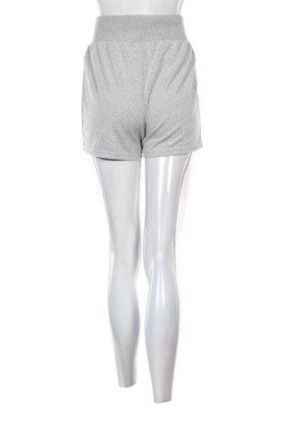 Női rövidnadrág Sinsay, Méret M, Szín Szürke, Ár 1 849 Ft