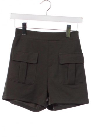 Dámské kraťasy  Sinsay, Velikost XS, Barva Zelená, Cena  89,00 Kč