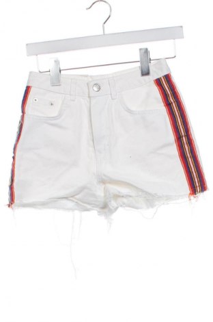 Γυναικείο κοντό παντελόνι Stradivarius, Μέγεθος XXS, Χρώμα Πολύχρωμο, Τιμή 4,99 €