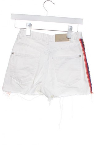 Γυναικείο κοντό παντελόνι Stradivarius, Μέγεθος XXS, Χρώμα Πολύχρωμο, Τιμή 4,99 €