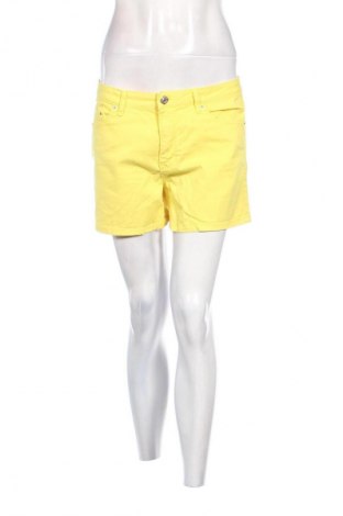 Dámské kraťasy  Stradivarius, Velikost M, Barva Žlutá, Cena  120,00 Kč