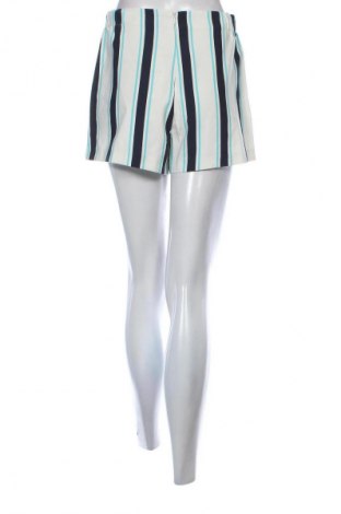 Dámské kraťasy  Zara Trafaluc, Velikost M, Barva Vícebarevné, Cena  139,00 Kč