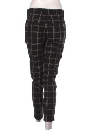 Dámske nohavice Bershka, Veľkosť M, Farba Viacfarebná, Cena  2,95 €