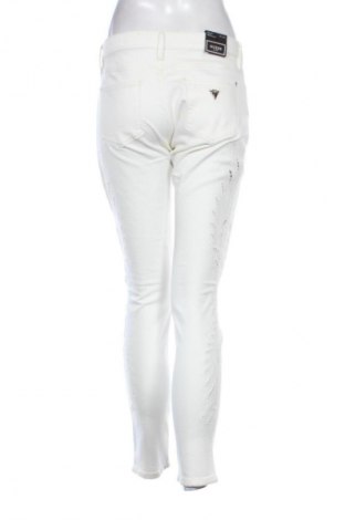 Дамски панталон Guess, Размер S, Цвят Бял, Цена 20,96 €