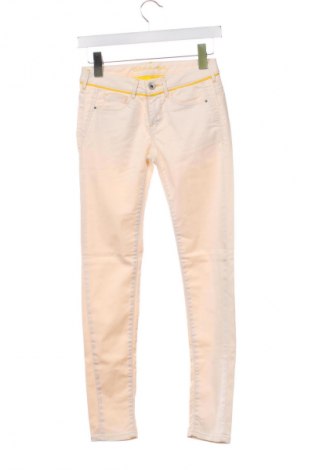 Dámské kalhoty  Guess, Velikost XS, Barva Žlutá, Cena  399,00 Kč