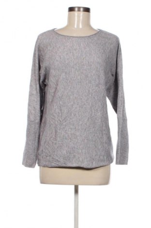 Dámský svetr C&A, Velikost M, Barva Vícebarevné, Cena  199,00 Kč