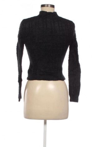 Dámský svetr Forever 21, Velikost S, Barva Černá, Cena  139,00 Kč