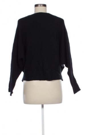 Dámský svetr Unbranded, Velikost M, Barva Černá, Cena  289,00 Kč