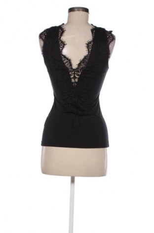 Dámský top Pieces, Velikost M, Barva Černá, Cena  119,00 Kč