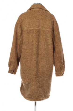 Dámský kabát  Bershka, Velikost L, Barva Béžová, Cena  469,00 Kč