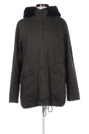 Dámská bunda  Pull&Bear, Velikost M, Barva Zelená, Cena  469,00 Kč