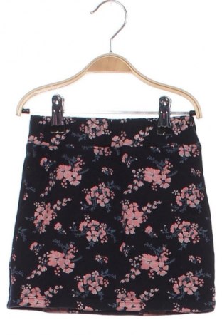 Kinderrock Sinsay, Größe 3-4y/ 104-110 cm, Farbe Mehrfarbig, Preis 3,99 €