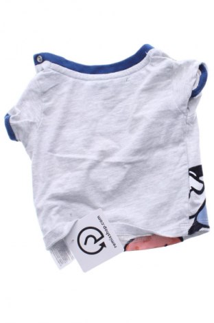 Kinder T-Shirt Primark, Größe 2-3m/ 56-62 cm, Farbe Mehrfarbig, Preis 1,99 €