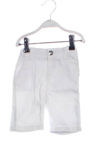 Kinder Shorts Primark, Größe 12-18m/ 80-86 cm, Farbe Weiß, Preis 1,99 €