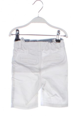 Kinder Shorts Primark, Größe 12-18m/ 80-86 cm, Farbe Weiß, Preis 1,99 €