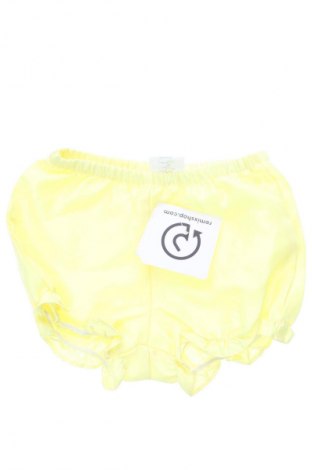 Kinder Shorts Unbranded, Größe 12-18m/ 80-86 cm, Farbe Gelb, Preis 2,99 €
