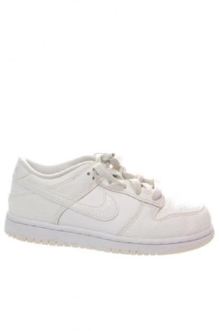 Kinderschuhe Nike, Größe 33, Farbe Weiß, Preis 22,31 €, #133891855